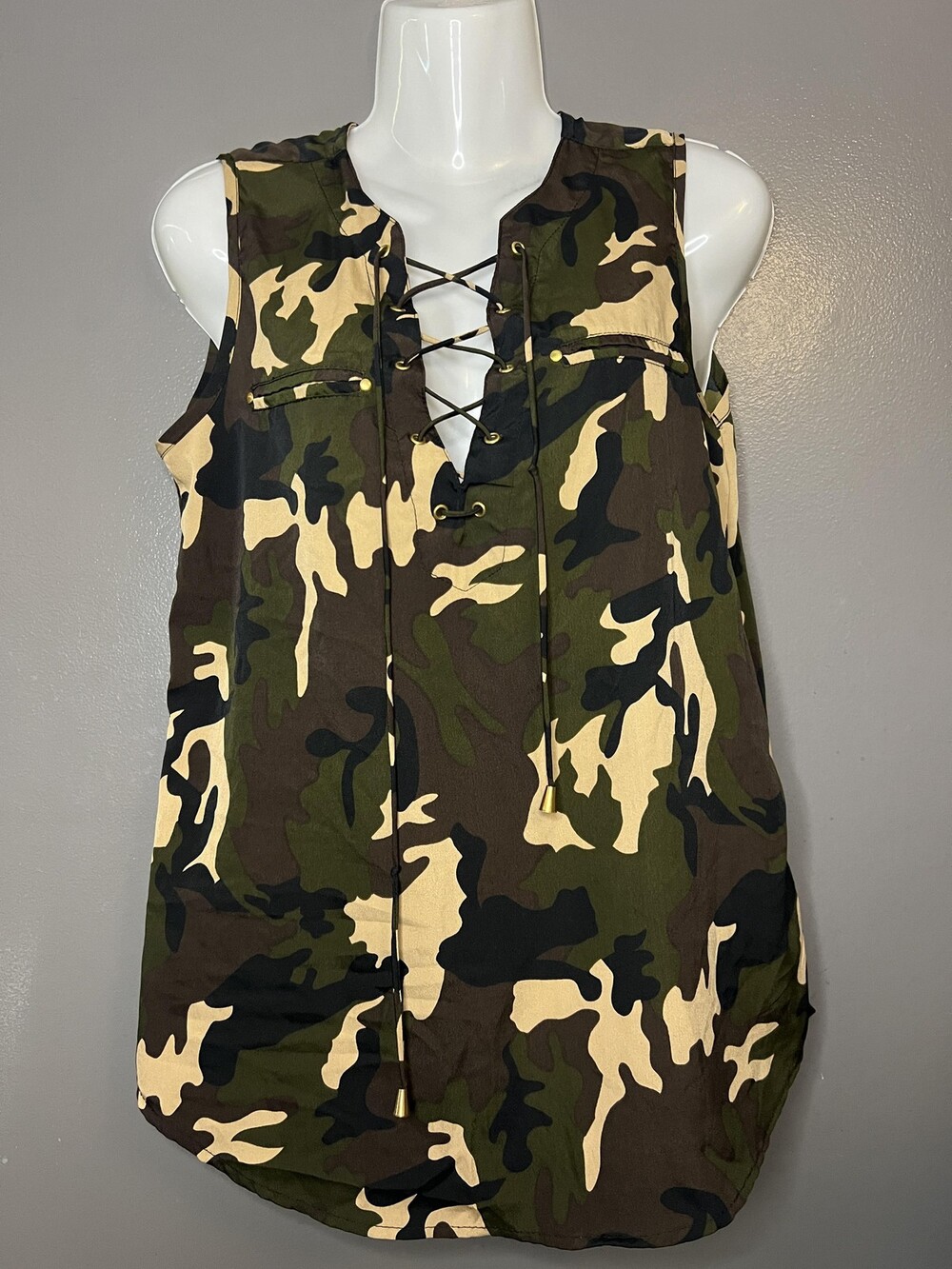 Mileage Shirt Womens Small Camo Lace Up Sleeveless Tunic Top Military Camo